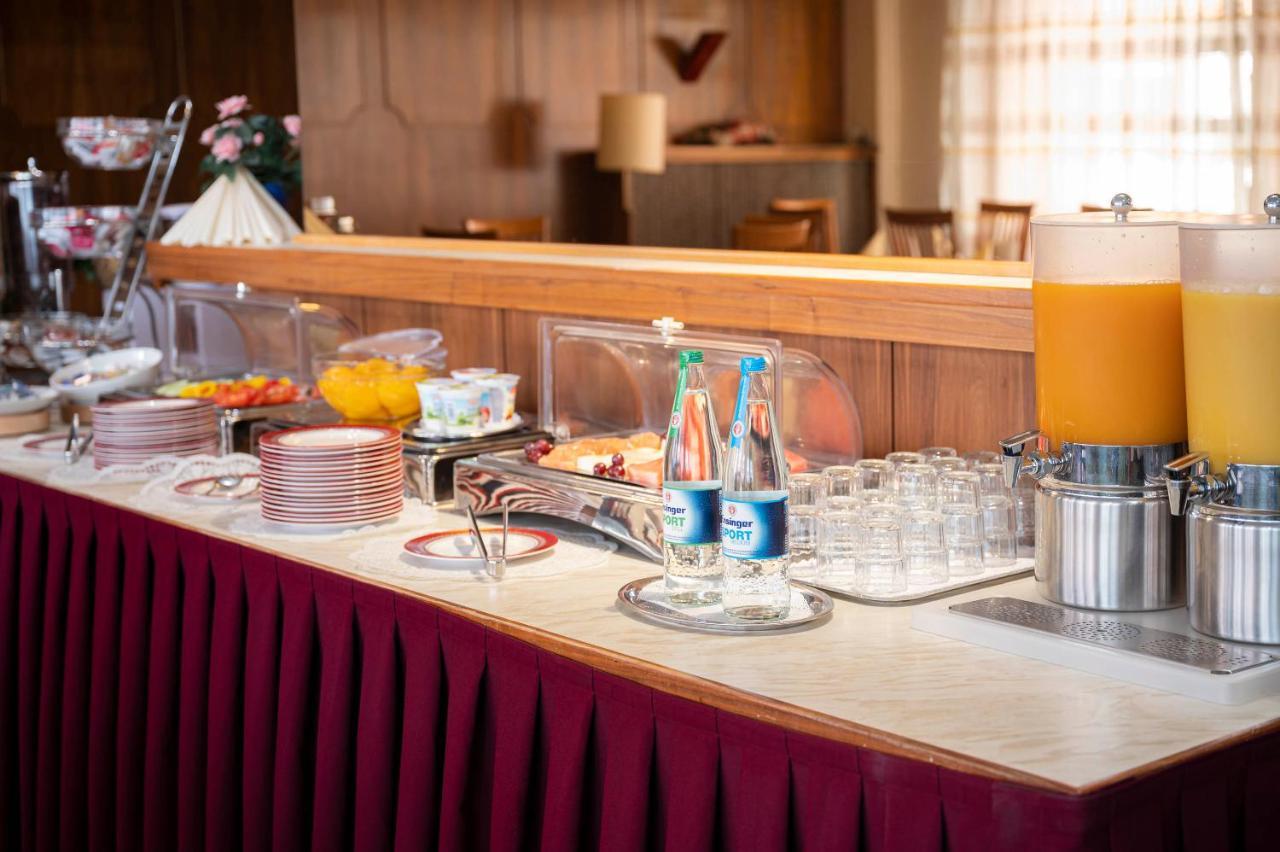 Hotel Astoria Stuttgart City Екстериор снимка