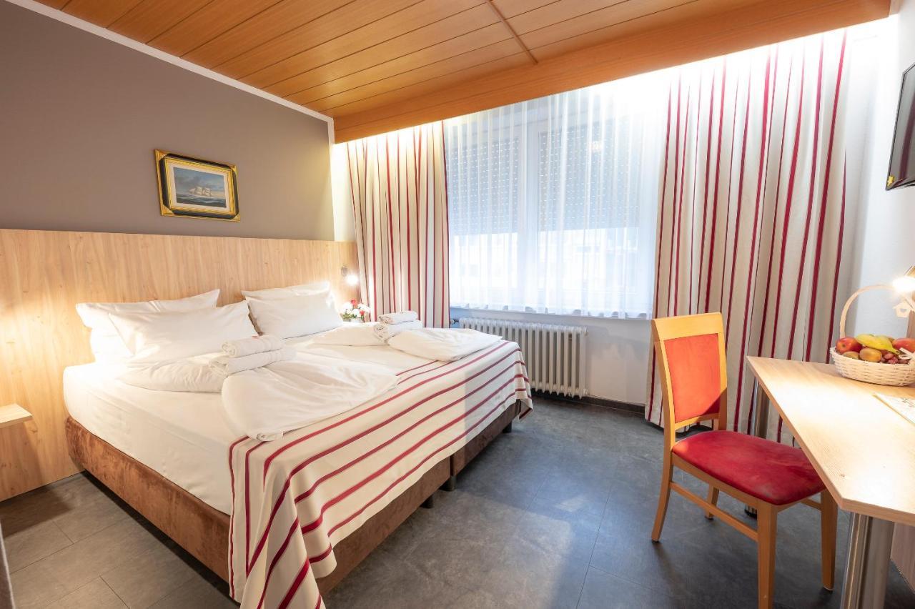 Hotel Astoria Stuttgart City Екстериор снимка