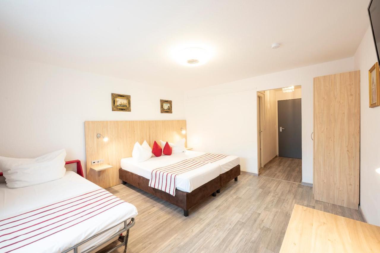 Hotel Astoria Stuttgart City Екстериор снимка