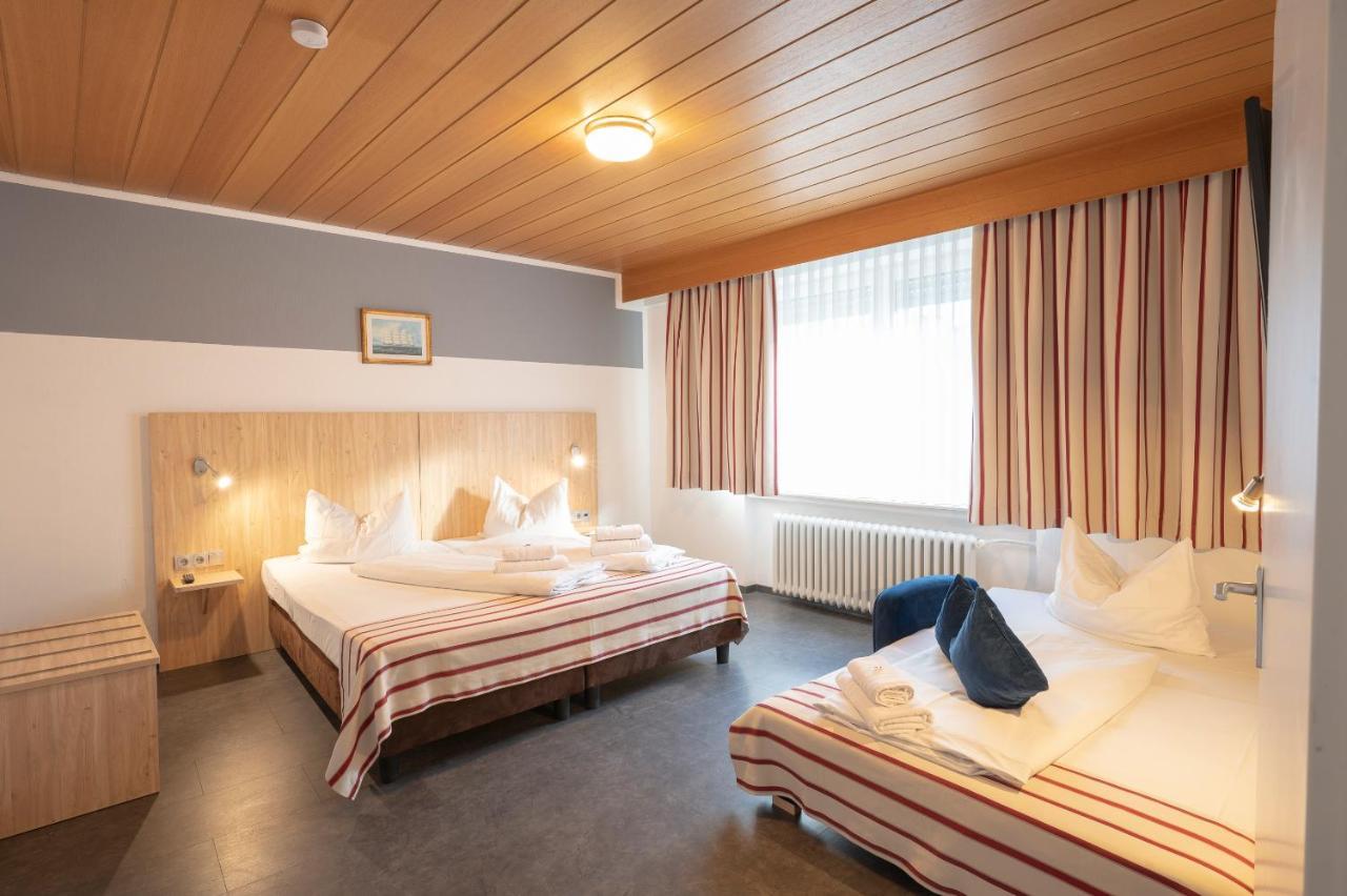 Hotel Astoria Stuttgart City Екстериор снимка