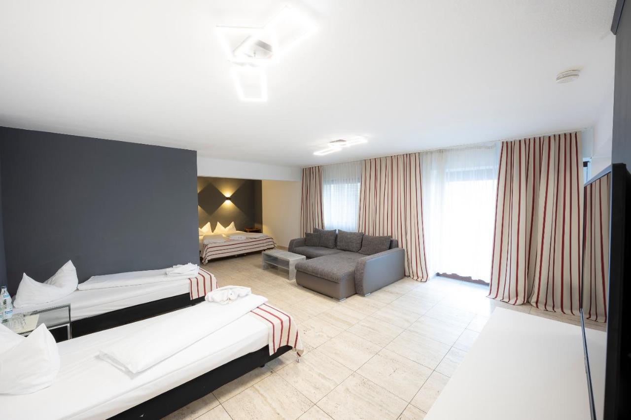 Hotel Astoria Stuttgart City Екстериор снимка