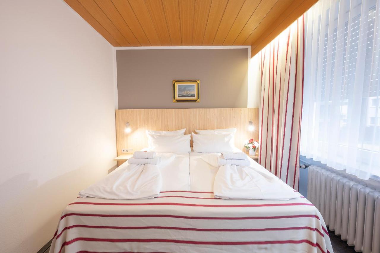 Hotel Astoria Stuttgart City Екстериор снимка