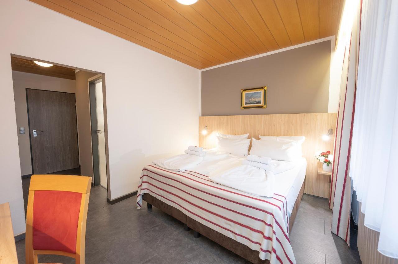 Hotel Astoria Stuttgart City Екстериор снимка